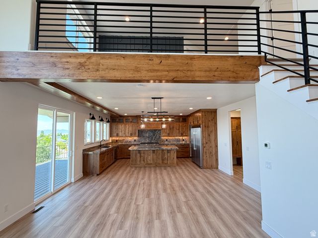 764 E MOUNTAIN RD, North Ogden, UT 84414