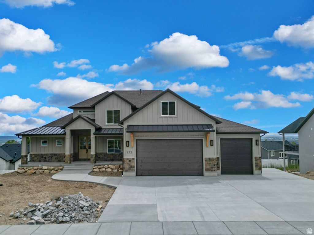 764 E MOUNTAIN RD, North Ogden, UT 84414