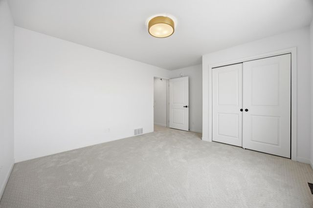 3296 Timber Creek Circle S, Fargo, ND 58104