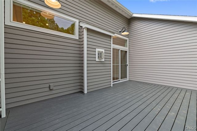 2A Free Fall Lane, Onondaga, NY 13215