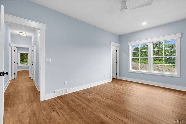 2A Free Fall Lane, Onondaga, NY 13215