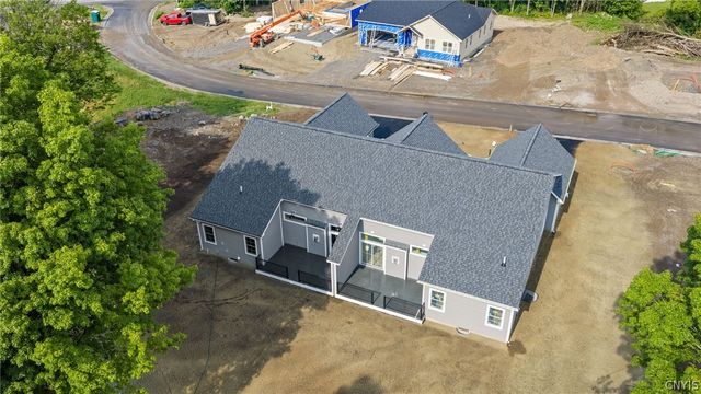 2A Free Fall Lane, Onondaga, NY 13215