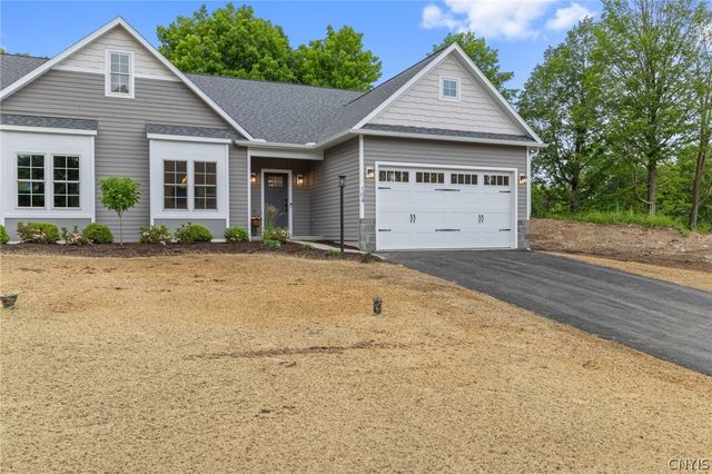 2A Free Fall Lane, Onondaga, NY 13215