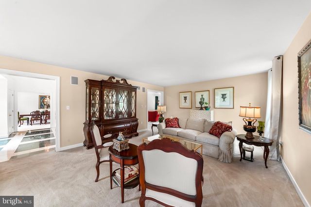 114 ASPEN DR, Downingtown, PA 19335