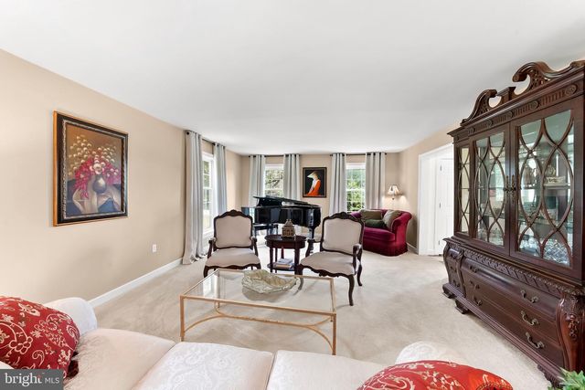 114 ASPEN DR, Downingtown, PA 19335