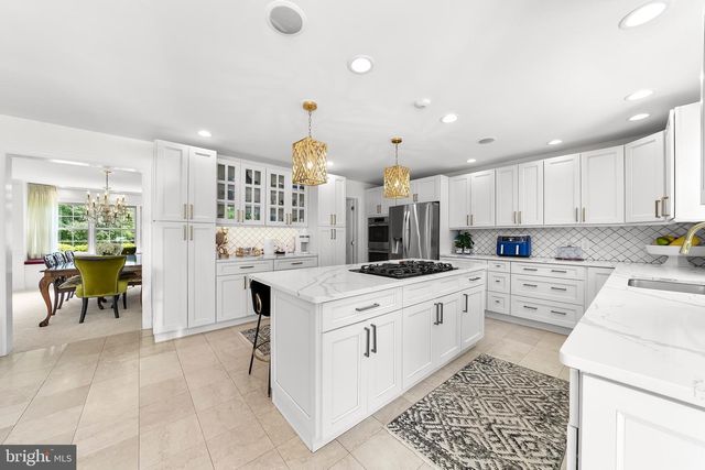 114 ASPEN DR, Downingtown, PA 19335