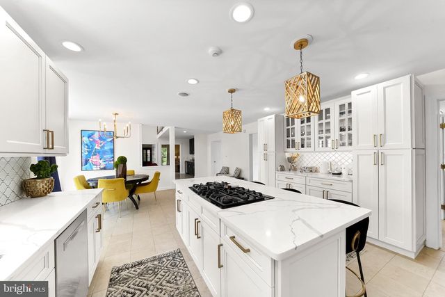 114 ASPEN DR, Downingtown, PA 19335
