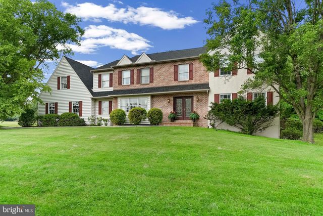 114 ASPEN DR, Downingtown, PA 19335