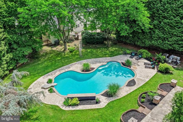 114 ASPEN DR, Downingtown, PA 19335