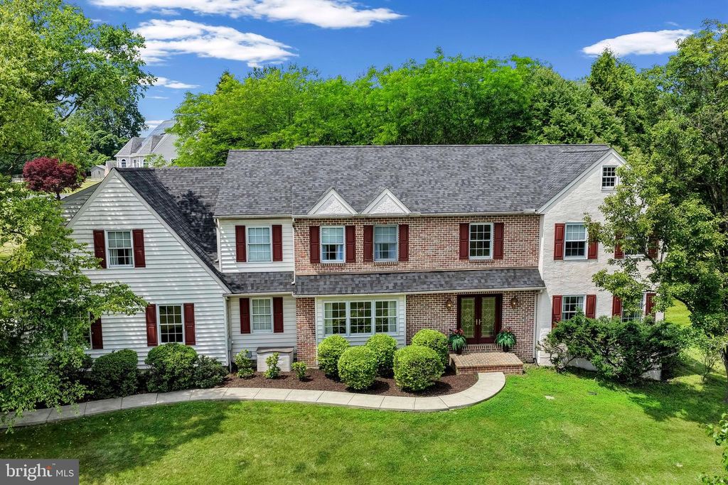 114 ASPEN DR, Downingtown, PA 19335