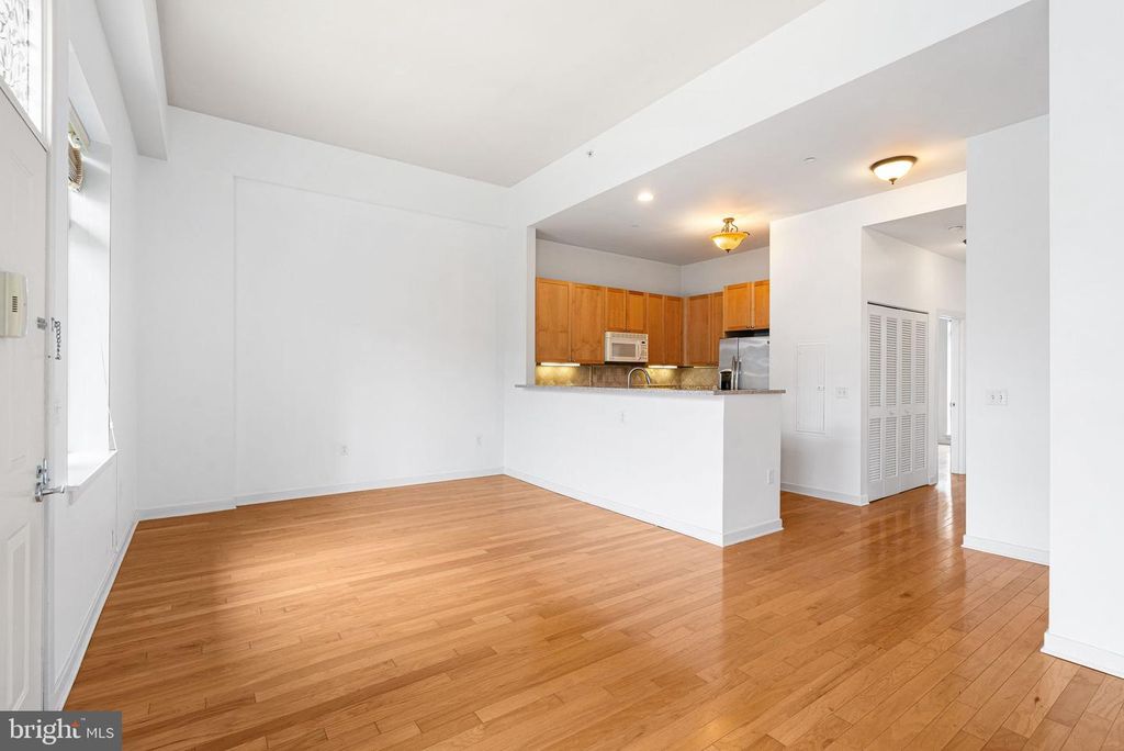 1900 HAMILTON ST #D12, Philadelphia, PA 19130 — photo 3