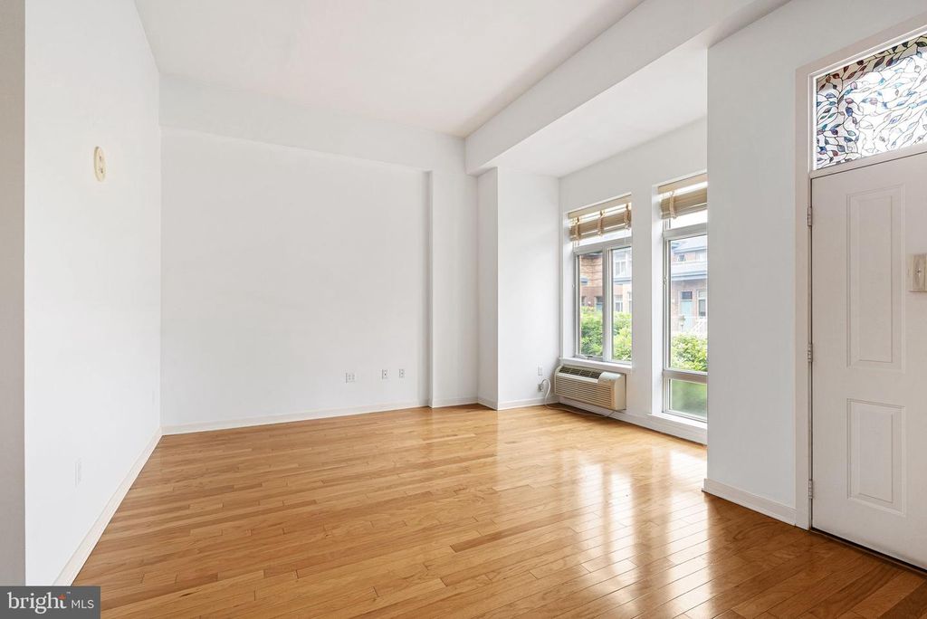1900 HAMILTON ST #D12, Philadelphia, PA 19130 — photo 4