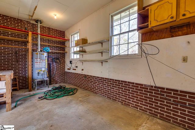 10 Guyton Street, Greenville, SC 29615