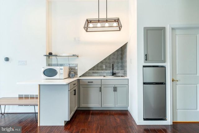 3937 TERRACE ST, Philadelphia, PA 19128