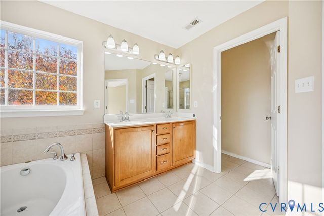 3001 Willow Pine Ct, Henrico, VA 23228