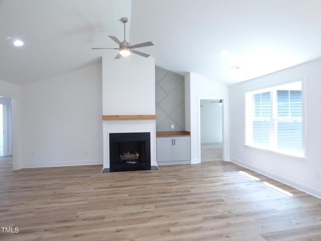 275 Eason Creek Way, Clayton, NC 27527