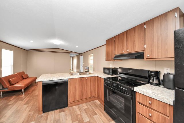 280 Road 5504, Cleveland, TX 77327