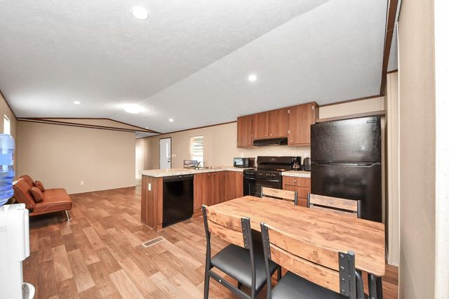 280 Road 5504, Cleveland, TX 77327