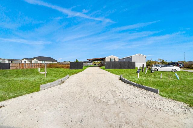 280 Road 5504, Cleveland, TX 77327