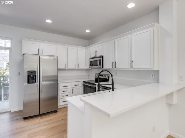 7817 Sw BROOKLINE Ln, Portland, OR 97224