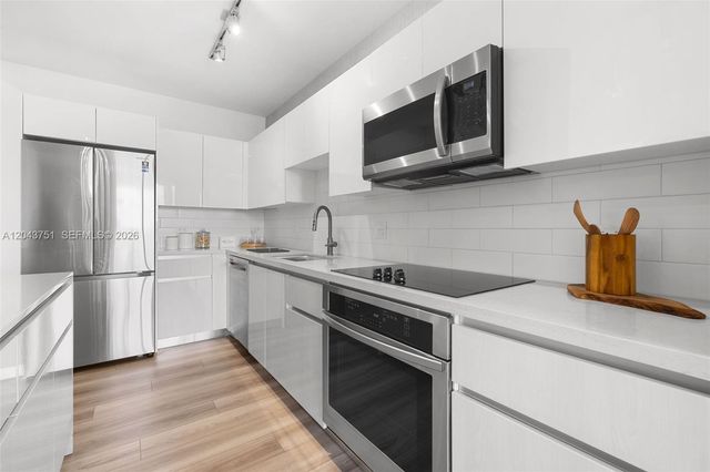 101 Diplomat Parkway 1108, Hallandale Beach, FL 33009