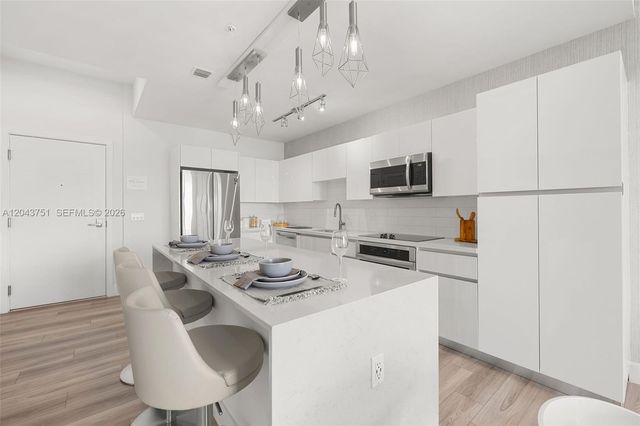 101 Diplomat Parkway 1108, Hallandale Beach, FL 33009