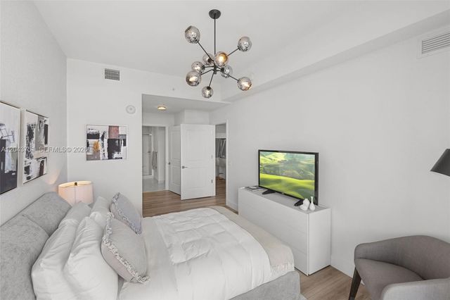 101 Diplomat Parkway 1108, Hallandale Beach, FL 33009