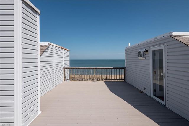 910 E Ocean View Ave Apt 27, Norfolk, VA 23503