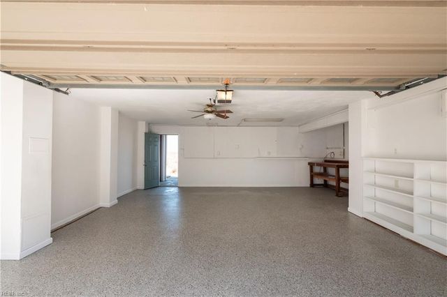 910 E Ocean View Ave Apt 27, Norfolk, VA 23503