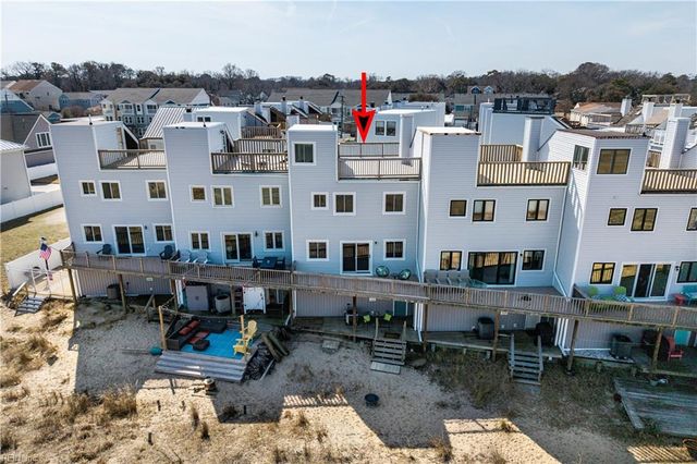 910 E Ocean View Ave Apt 27, Norfolk, VA 23503