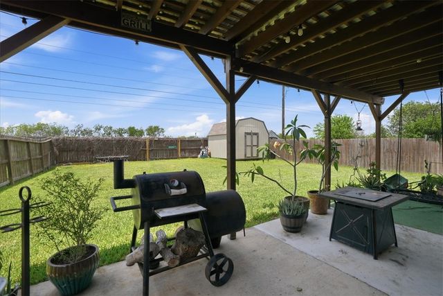 7709 Cattlemen Dr, Corpus Christi, TX 78414