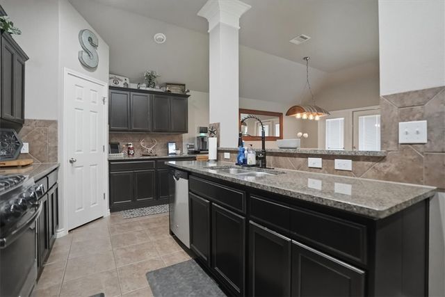 7709 Cattlemen Dr, Corpus Christi, TX 78414