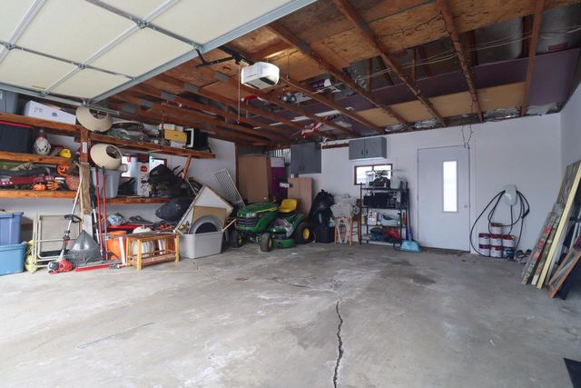 6111 247th AVENUE, Salem, WI 53168