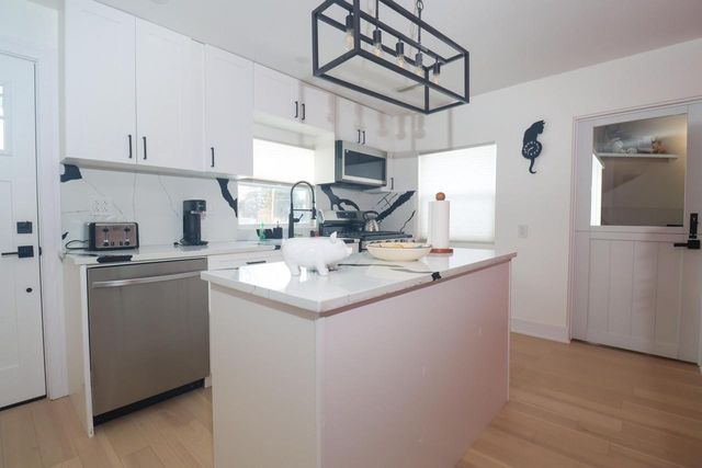 6111 247th AVENUE, Salem, WI 53168