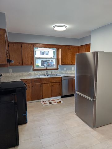 2505 23RD Avenue B Avenue, Moline, IL 61265