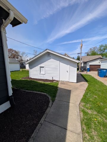 2505 23RD Avenue B Avenue, Moline, IL 61265
