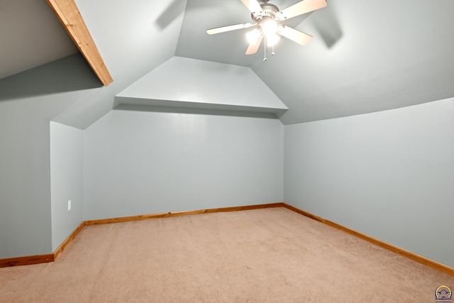 1257 SW Plass AVE, Topeka, KS 66604