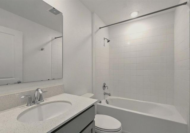 1950 BIRNHAM WOOD BEND, Kissimmee, FL 34746