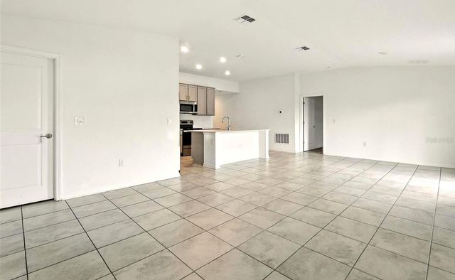 1950 BIRNHAM WOOD BEND, Kissimmee, FL 34746