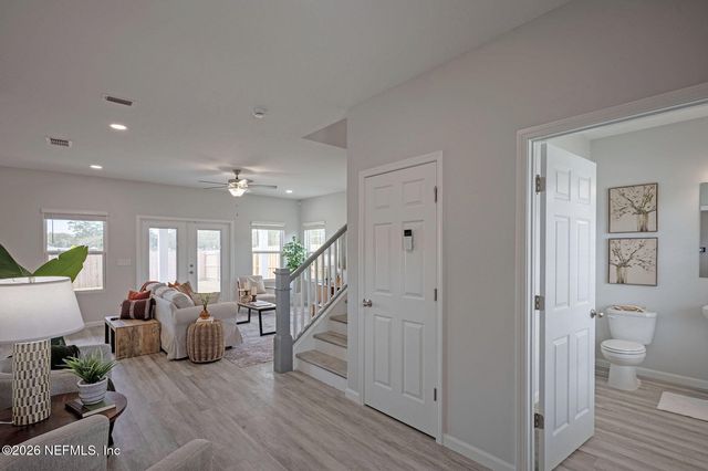 1223 JEWELSTONE Lane, Jacksonville, FL 32221