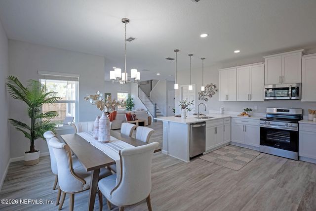 1223 JEWELSTONE Lane, Jacksonville, FL 32221