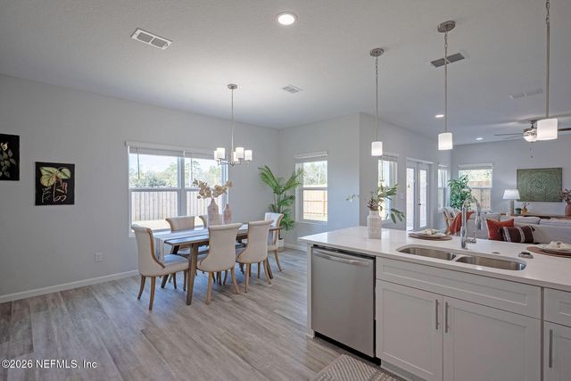 1223 JEWELSTONE Lane, Jacksonville, FL 32221