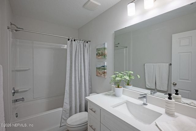 1223 JEWELSTONE Lane, Jacksonville, FL 32221