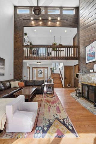 3022 Hillside Dr, Palmer, MA 01069