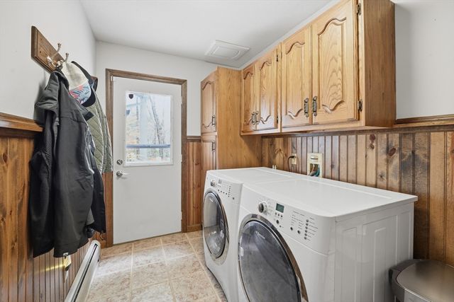 3022 Hillside Dr, Palmer, MA 01069