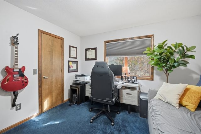 3022 Hillside Dr, Palmer, MA 01069