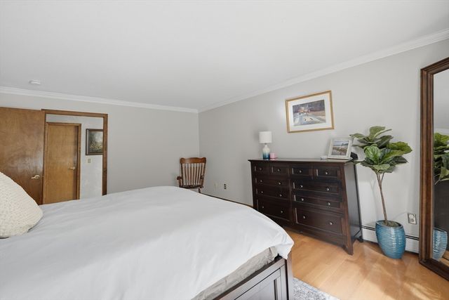 3022 Hillside Dr, Palmer, MA 01069