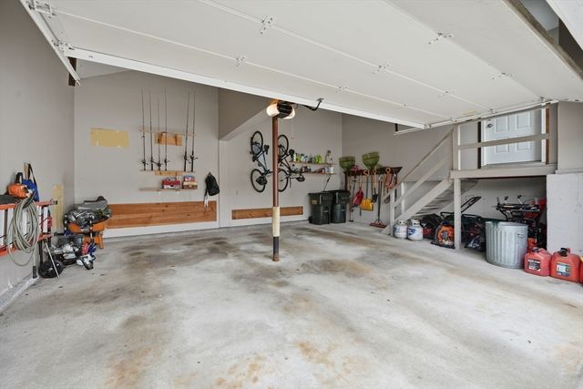 3022 Hillside Dr, Palmer, MA 01069