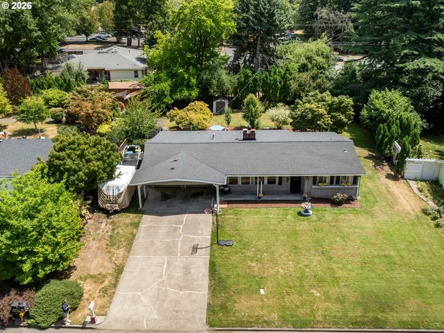 10210 Sw CRESTWOOD Ct, Beaverton, OR 97008