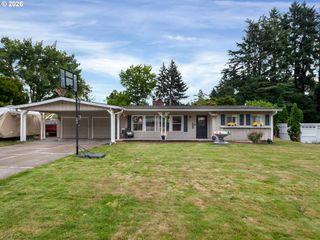 10210 Sw CRESTWOOD Ct, Beaverton, OR 97008